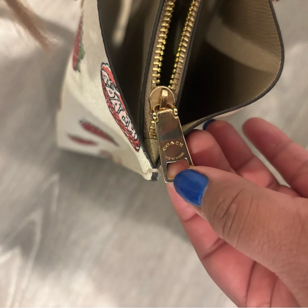 Coach Tote with Strawberry Design - Cream and Red - Picture 8 of 9